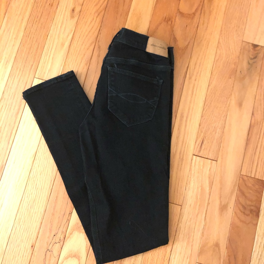 COPY - Abercrombie Darkwash Jeggings